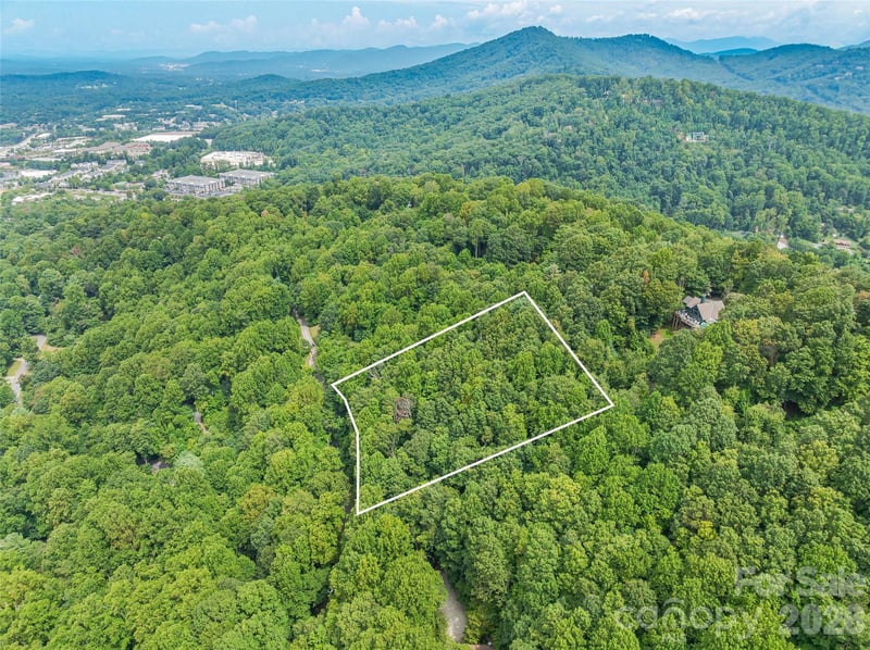 1.54 Acres Breezeway Dr, Asheville, NC 28803