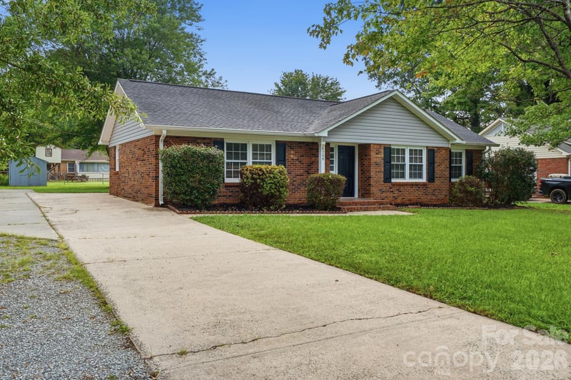 8208 Idlewild Rd, Indian Trail, NC 28079