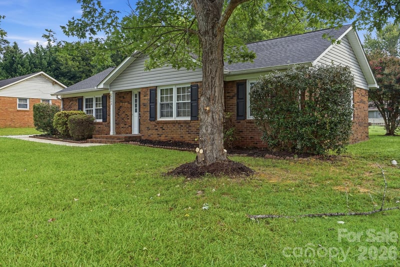 8208 Idlewild Rd, Indian Trail, NC 28079