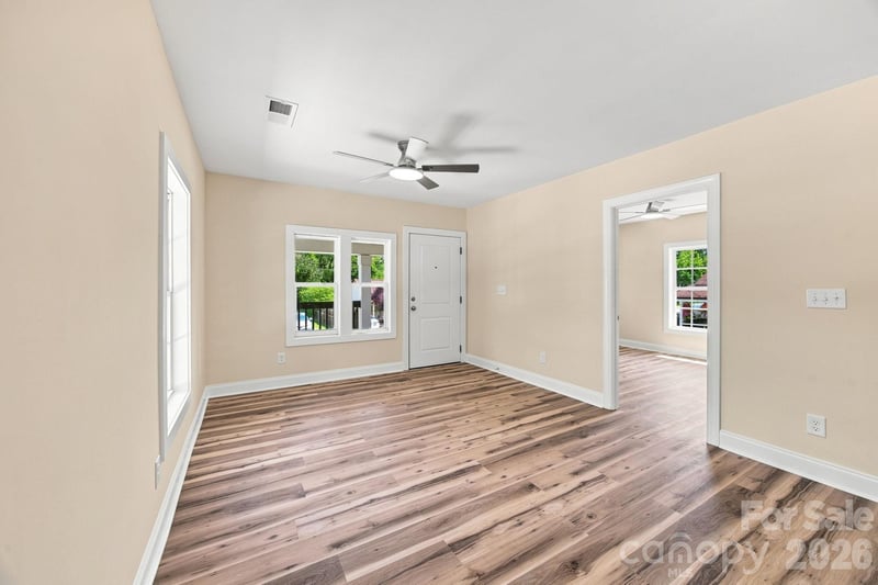 904 Oakshade Ave, Kannapolis, NC 28083