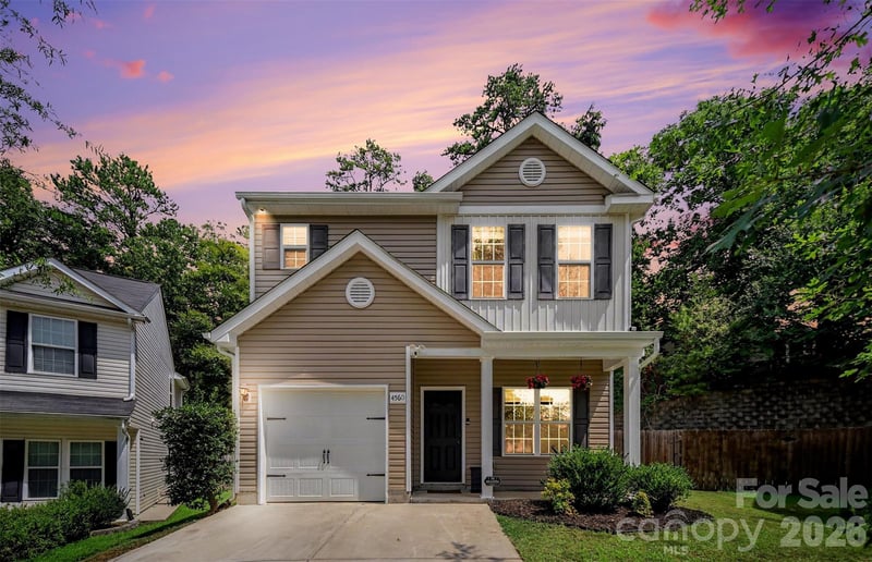 4560 Merryvale Forest Dr, Charlotte, NC 28214