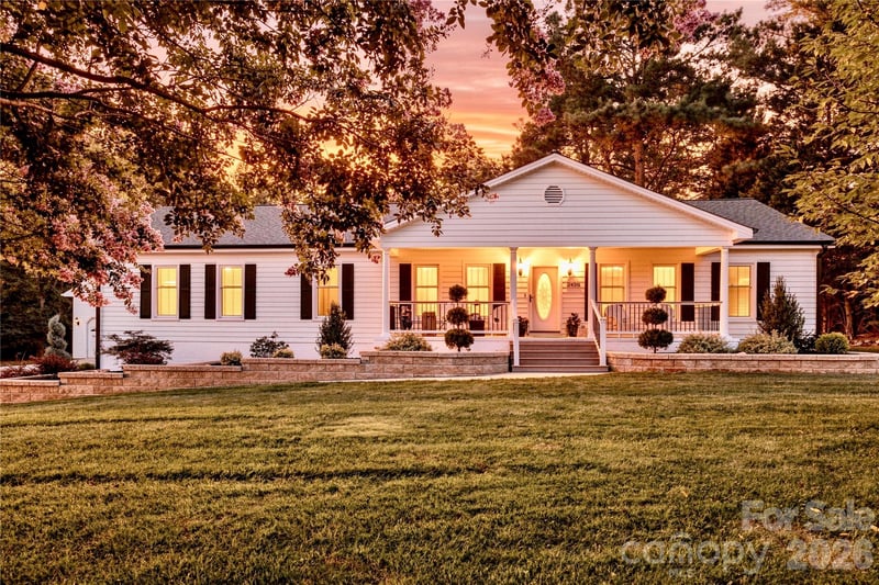 2429 Cassidy Dr, Davidson, NC 28036