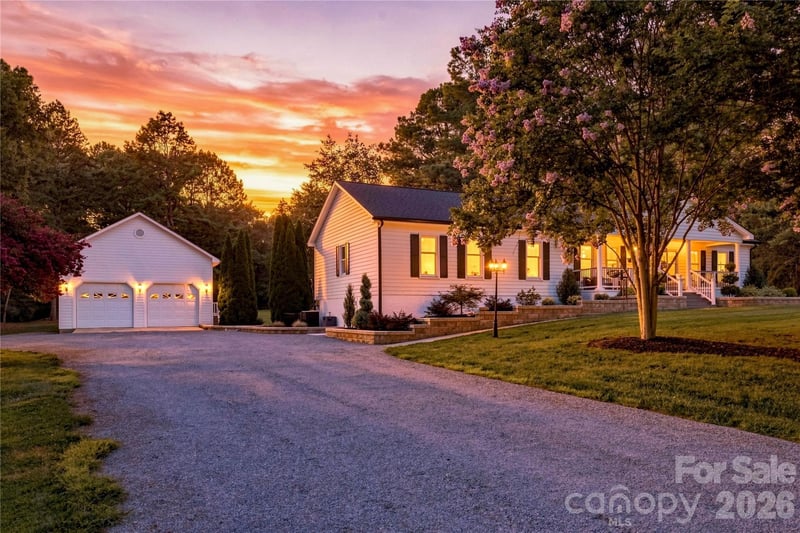 2429 Cassidy Dr, Davidson, NC 28036