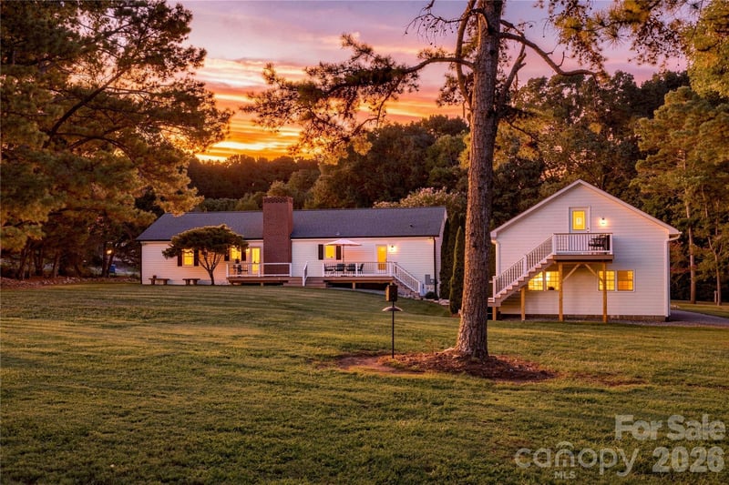 2429 Cassidy Dr, Davidson, NC 28036