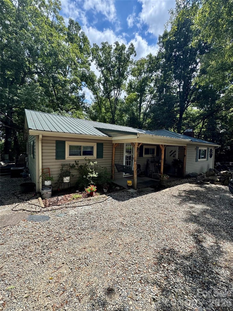 12034 Asbury Chapel Rd, Huntersville, NC 28078