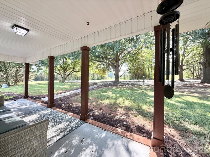 715 Grandview Rd, Clover, SC 29710