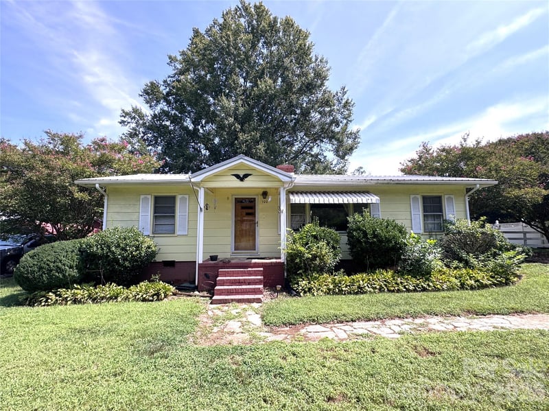 100 Dallas St, Huntersville, NC 28078