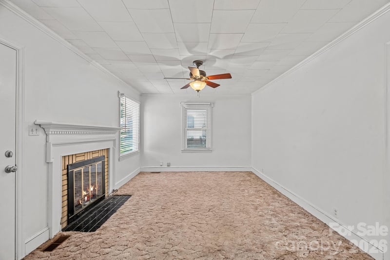 1127 Thompson Ave, Charlotte, NC 28216