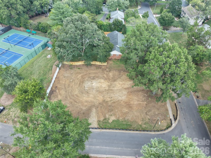 6501 Windyrush Rd, Charlotte, NC 28226