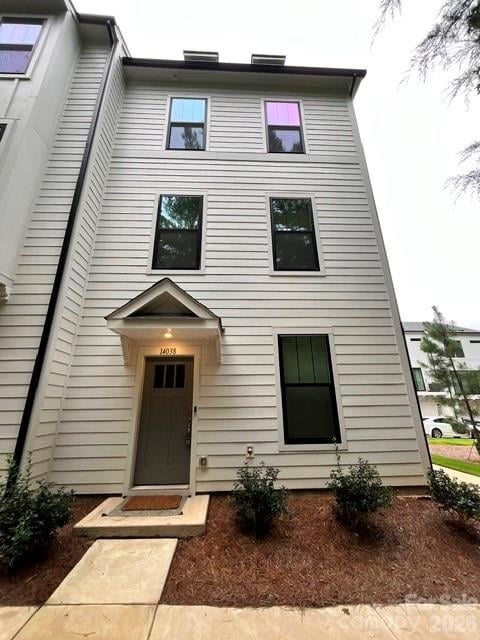 14038 Felix Ln, Charlotte, NC 28277
