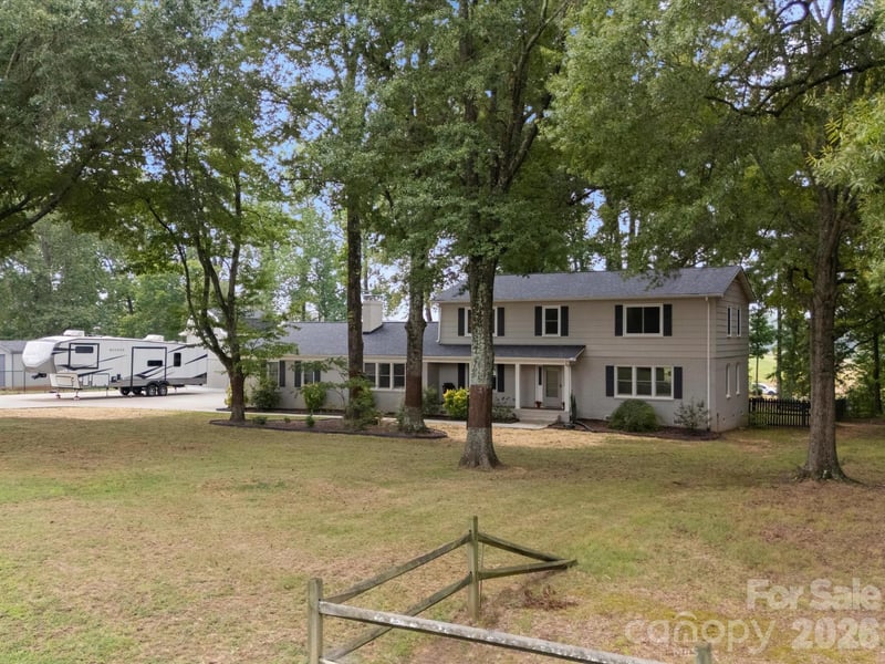 133 Franklin Dr, Mooresville, NC 28115