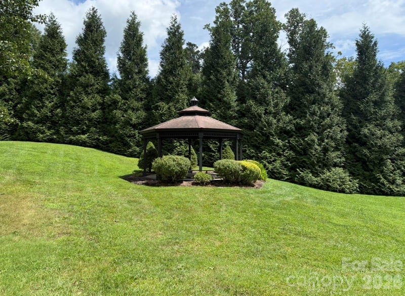 lot 4 Sovereign Ln, Fairview, NC 28730