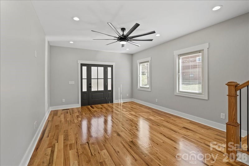 543 30th Ave NW, Hickory, NC 28601