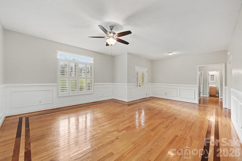 1703 Running Deer Dr NW, Conover, NC 28613