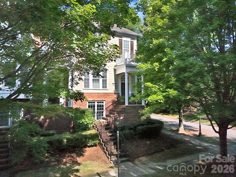 927 Lyndley Dr, Fort Mill, SC 29708