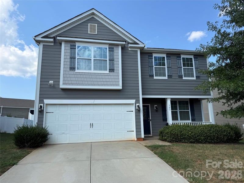107 Longleaf Dr, Mooresville, NC 28117