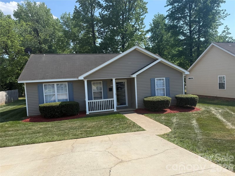 551 Porter St, Charlotte, NC 28208