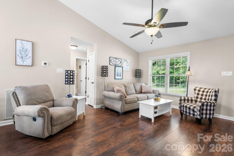 123 Idlebrook Rd #10, Statesville, NC 28677