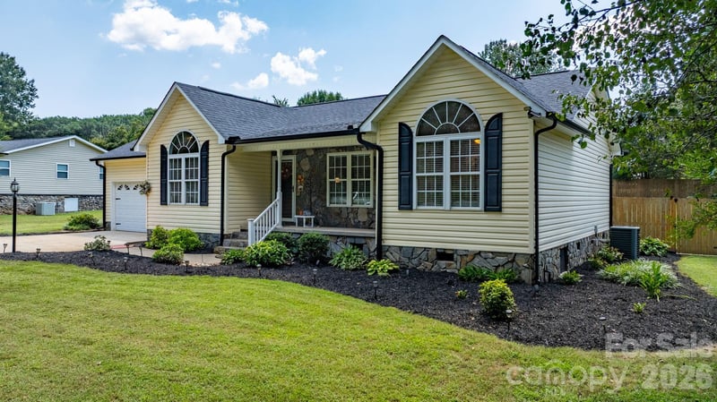 123 Idlebrook Rd #10, Statesville, NC 28677