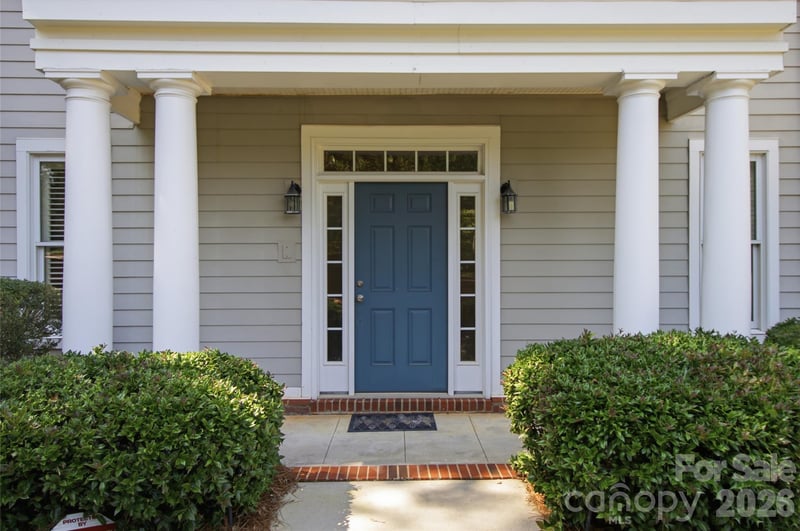 1056 The Glen St, Statesville, NC 28677