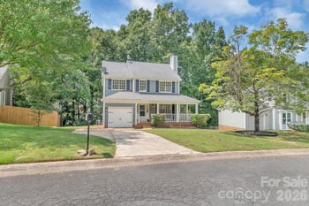 8314 David Lee Ln, Charlotte, NC 28227