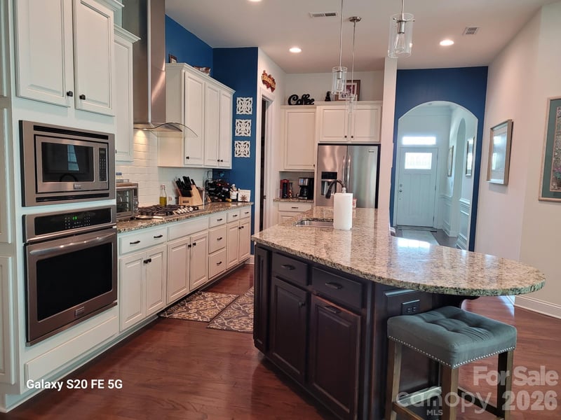 1613 Painted Horse Dr, Indian Trail, NC 28079