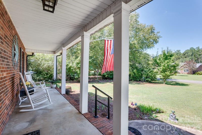 126 Fox Fire Rn, Gastonia, NC 28052