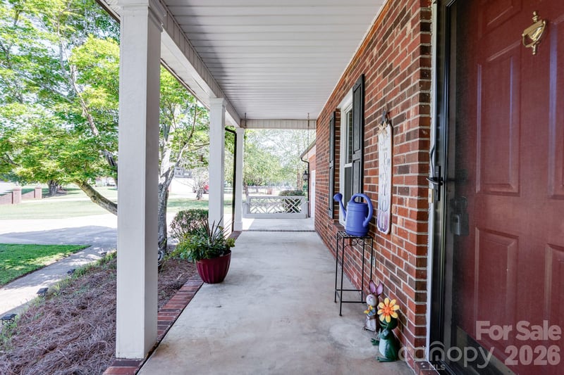 126 Fox Fire Rn, Gastonia, NC 28052