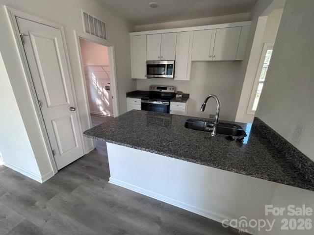 523 W Front St, Statesville, NC 28677
