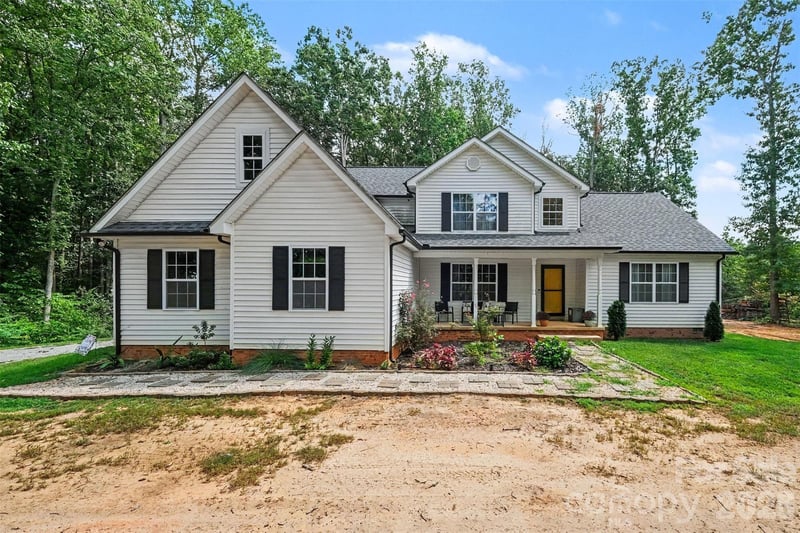 6705 Long Island Rd, Catawba, NC 28609