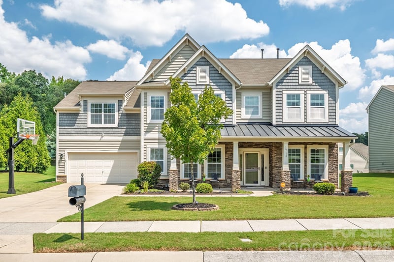 15110 Brannock Hills Dr, Charlotte, NC 28278