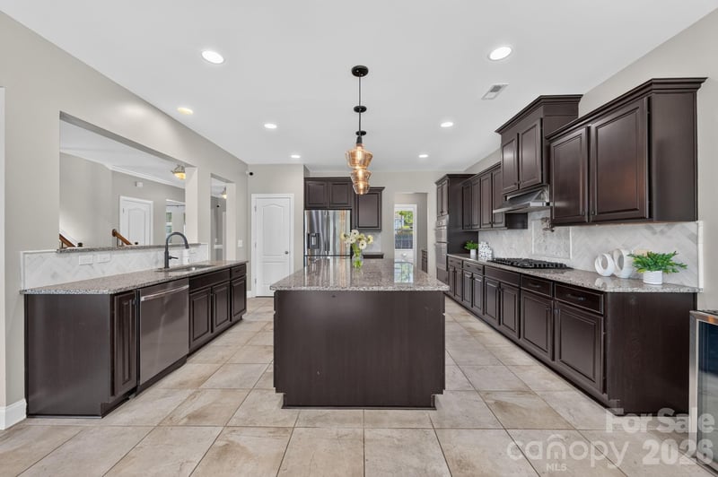 15110 Brannock Hills Dr, Charlotte, NC 28278