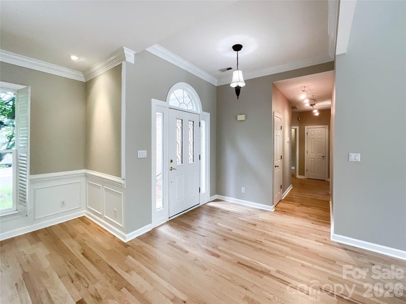 7000 Royce Ct, Charlotte, NC 28277