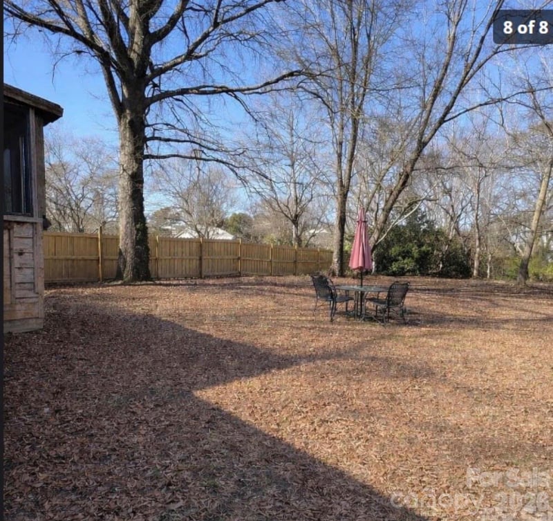 214 Oregon St, Charlotte, NC 28208