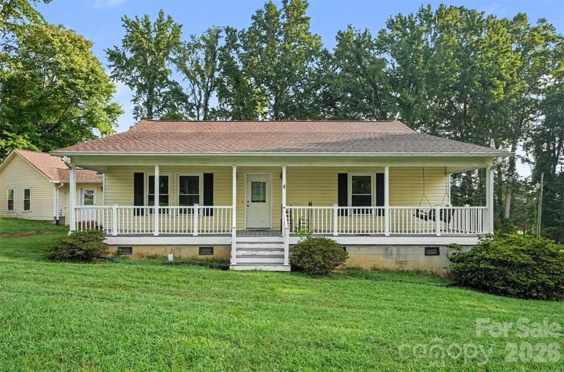 171 Bevis Ln, Statesville, NC 28677
