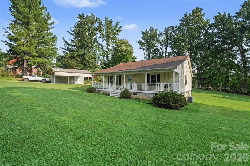 171 Bevis Ln, Statesville, NC 28677
