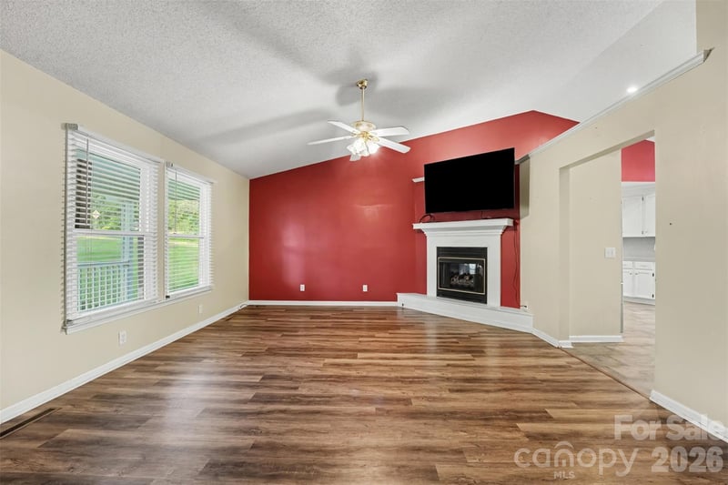 171 Bevis Ln, Statesville, NC 28677