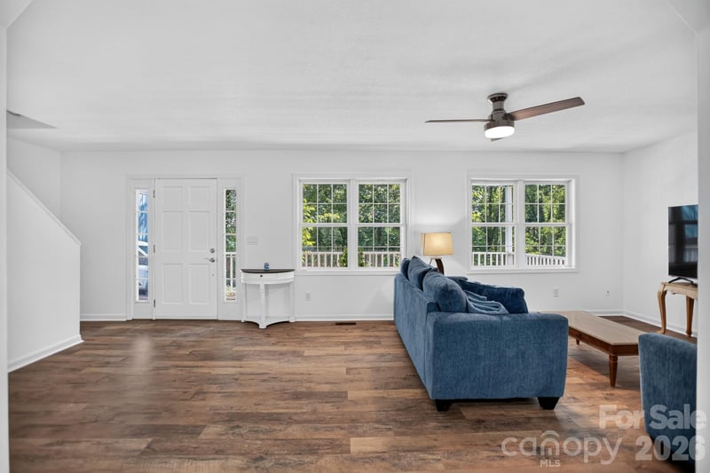 153 Hudson St, Asheville, NC 28806
