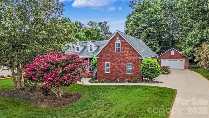 204 Seven Springs Loop, Statesville, NC 28625