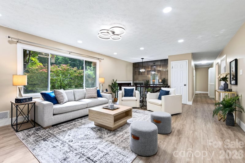 65 Beechwood Rd, Asheville, NC 28805