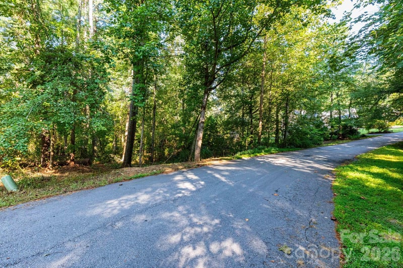 246 Classic Oaks Cir #10, Hendersonville, NC 28792