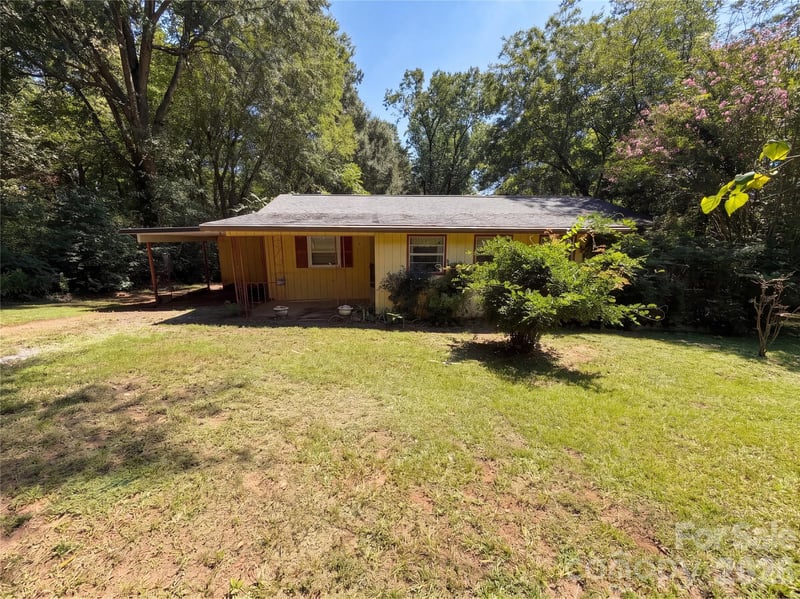 4736 Crowders Crest Dr, Gastonia, NC 28052