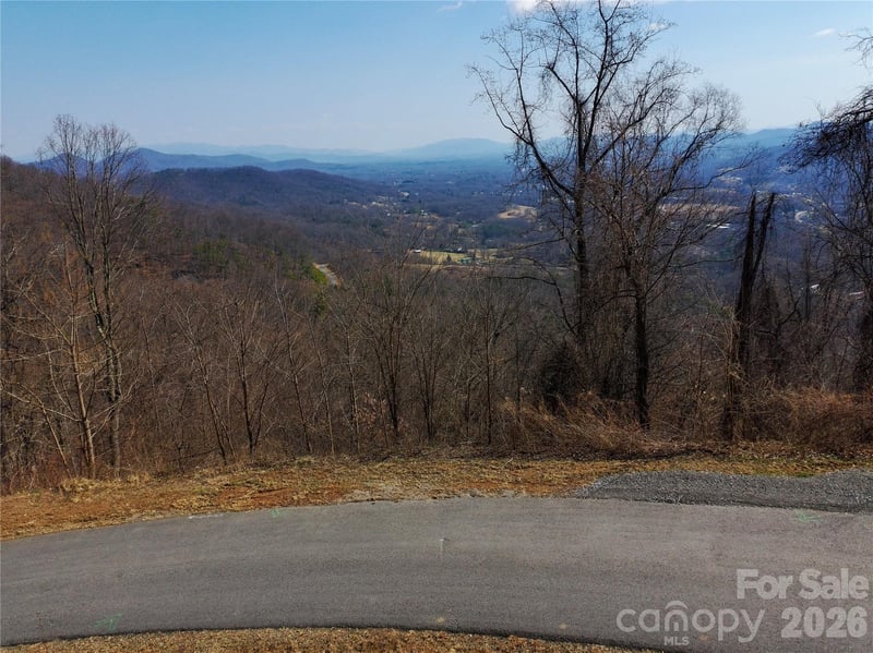0 Summit Hills Dr, Candler, NC 28716