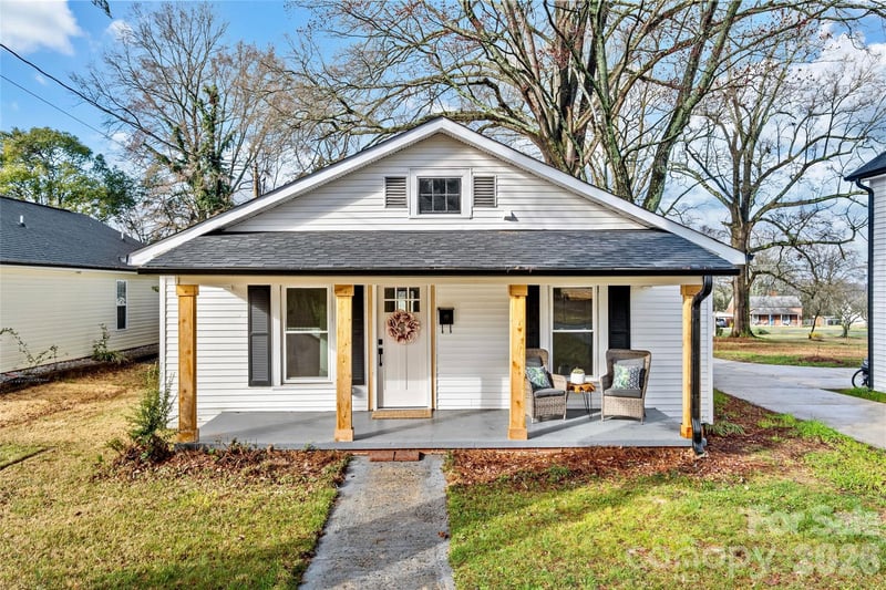 691 Gibson Dr NW, Concord, NC 28025