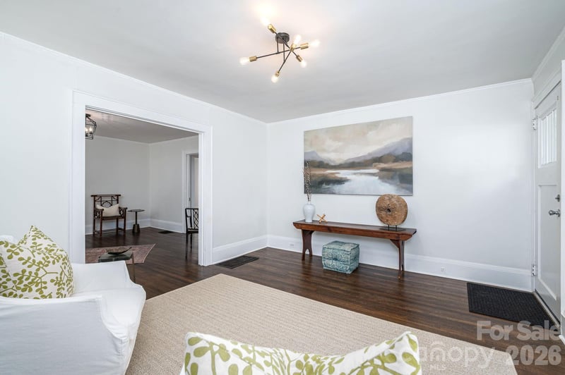 205 W Sixth Ave, Gastonia, NC 28052