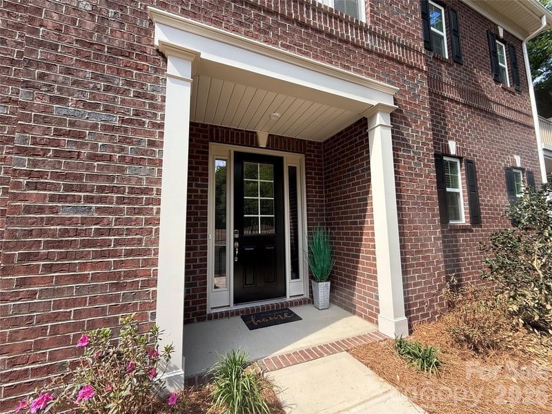 12123 Lavinia Ln, Charlotte, NC 28277