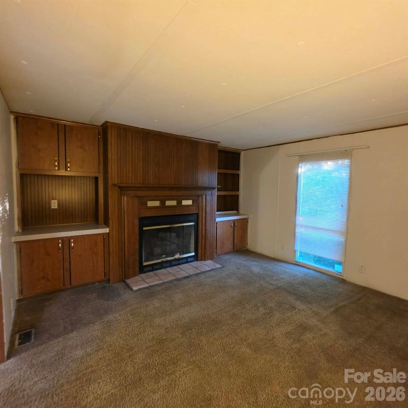 902 Barry Oak Rd, Cleveland, NC 27013