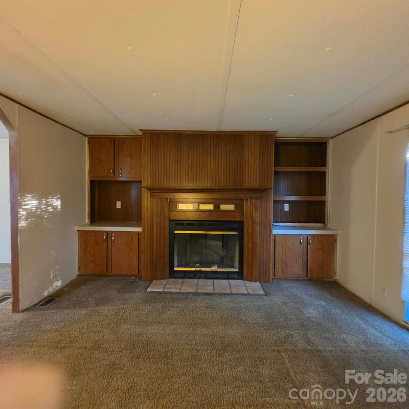 902 Barry Oak Rd, Cleveland, NC 27013