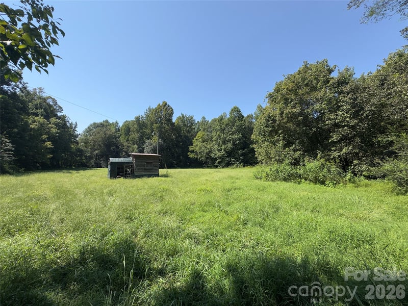None Laboratory Rd, Lincolnton, NC 28092