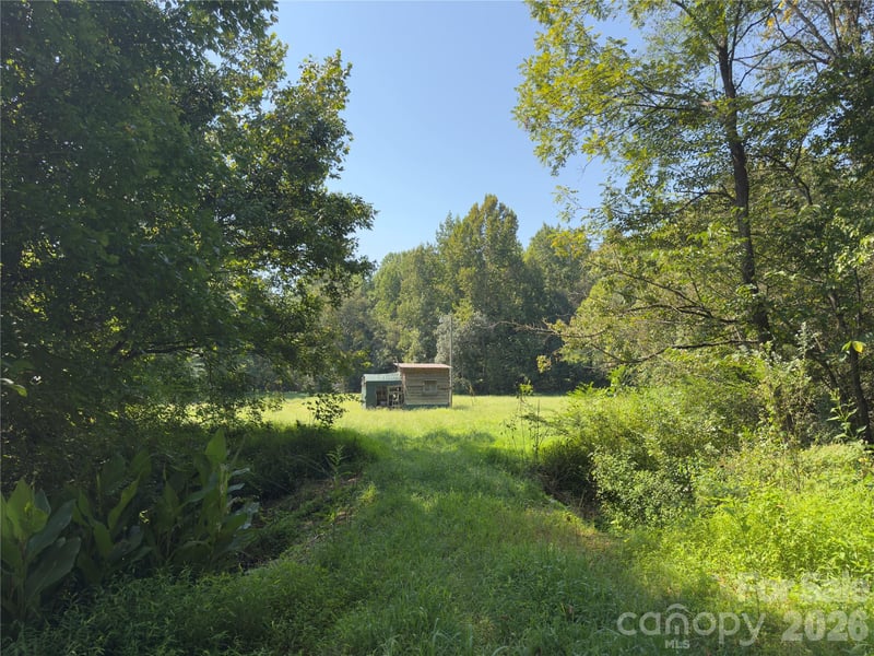 None Laboratory Rd, Lincolnton, NC 28092